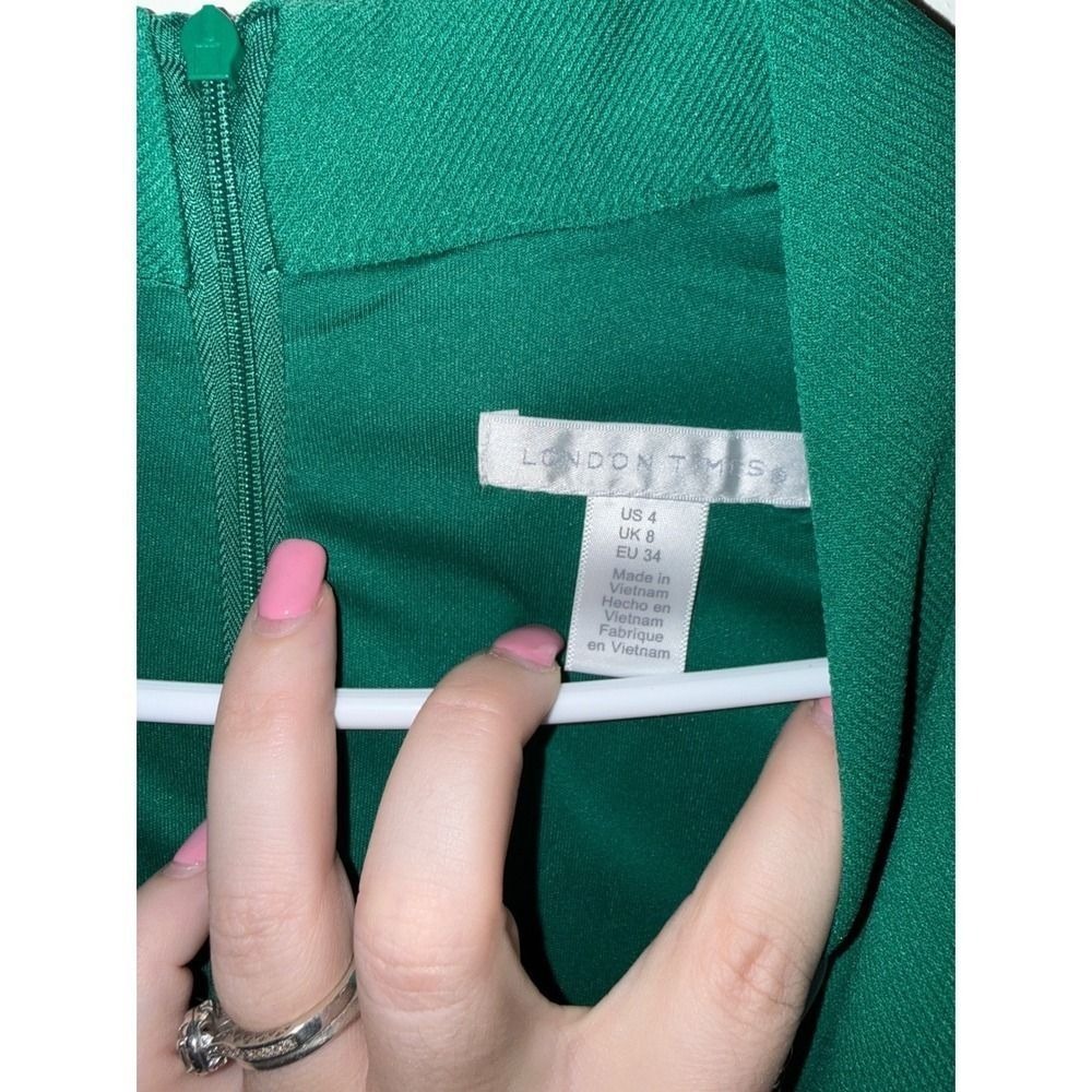 London Times Green Fit and Flare V-Neck Midi Dress 3/4 Sleeve Size 4 NWT - Picture 4 of 6